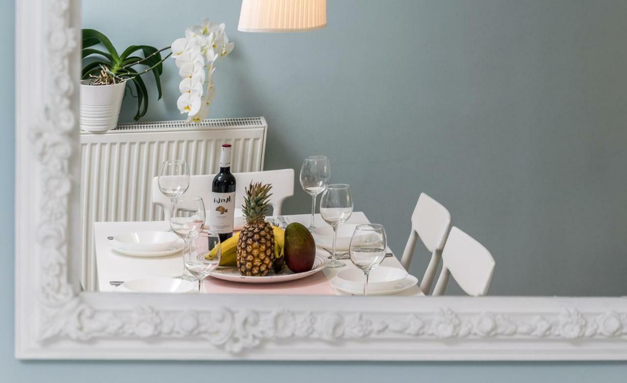 Casa Di Emma Apartment เนอาเปรามอส ภายนอก รูปภาพ